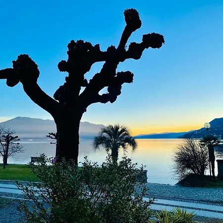Vakantiehuis Charming With View *