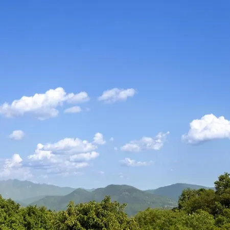 Charming With View Vakantiehuis *