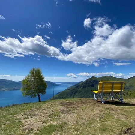 Holiday home Romantic House By Maggiore With Garden Trarego Viggiona