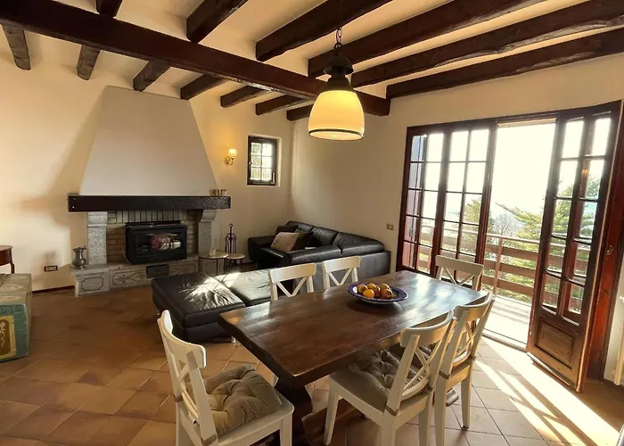 Romantic House By Maggiore With Garden Semesterbostad Trarego Viggiona